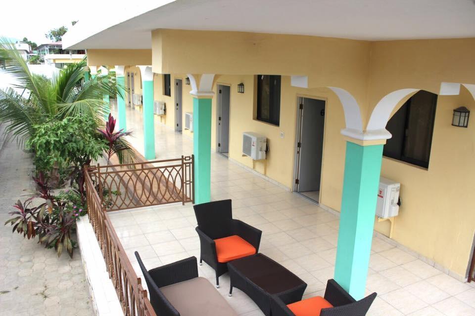 Auberge Pont-Gaudin Gonaives Buitenkant foto